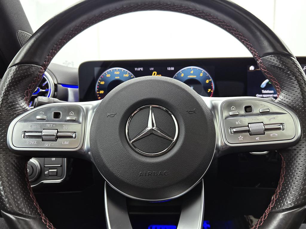 Mercedes-Benz A-Klasse 180 business solution amg | panoramadak | sfeerverli