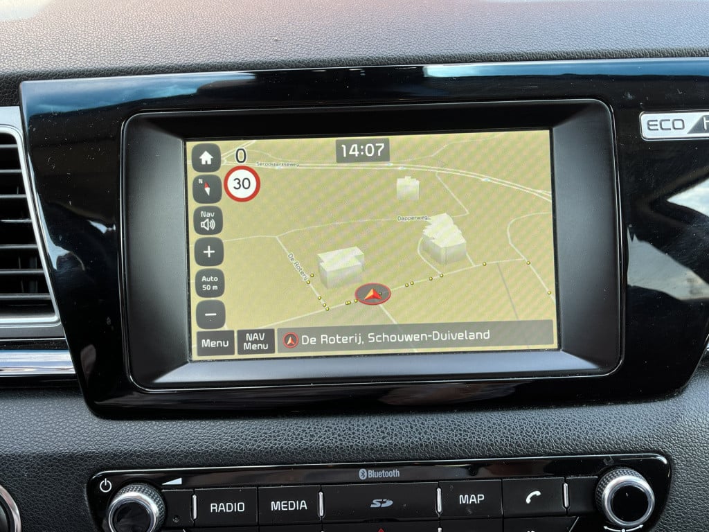 Kia Niro 1.6 gdi hybrid businessline | kanteldak | carplay | camera | trekh