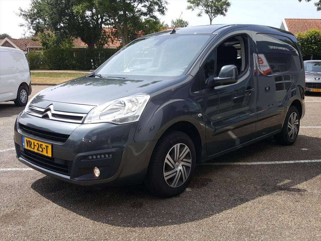 Citroen Berlingo 1.6 100pk benzine 3p navigatie | apple carplay | achterdeu