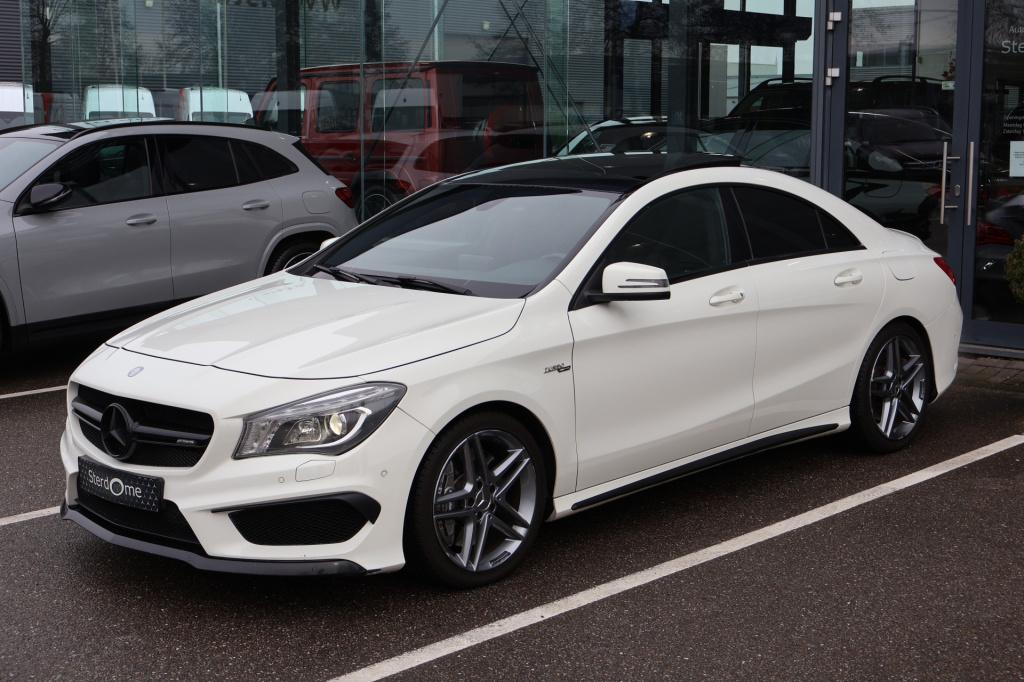 Mercedes-Benz Cla amg 45 4matic l 361 pk l dealer onderhouden l panoramadak