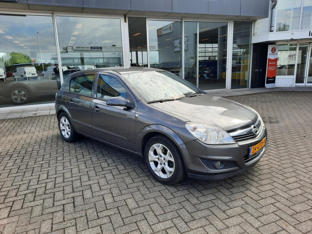 Opel Astra 1.6 temptation