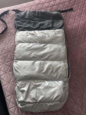 Heerlijk warme, met fleece gevoerde buggyvoetenzak voor de winter