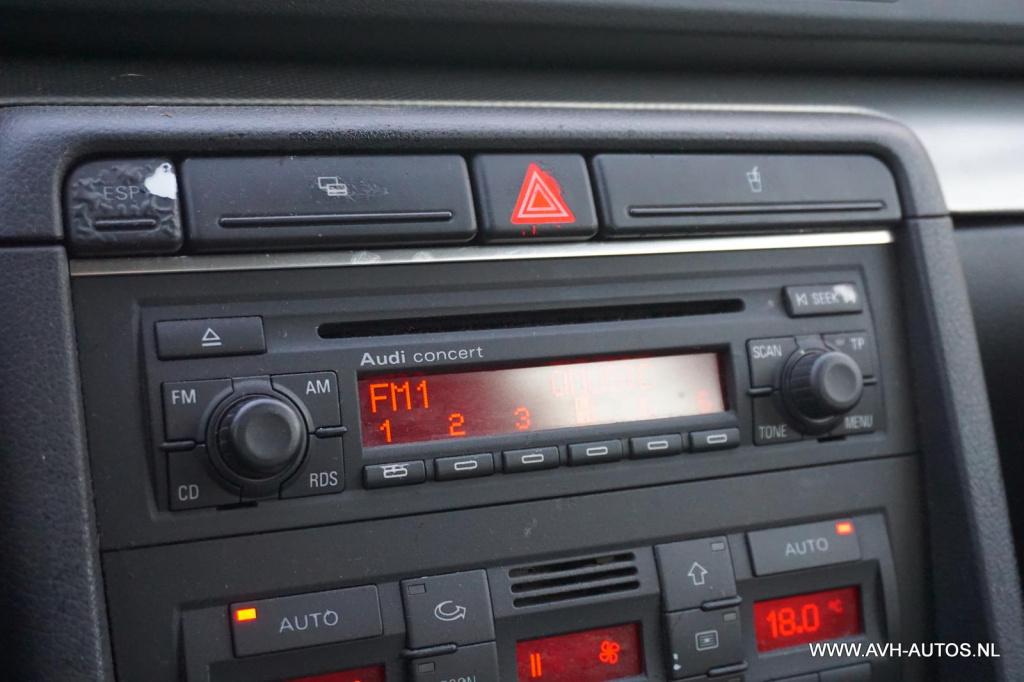 Audi A4 avant 1.8 turbo pro line automaat