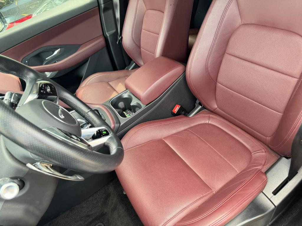 Jaguar E-pace 1.5 p300e awd r-dynamic s