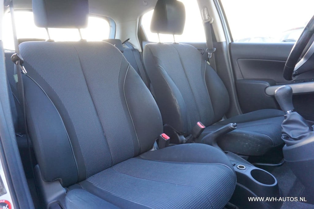 Mazda 2 1.3hp s-vt executive
