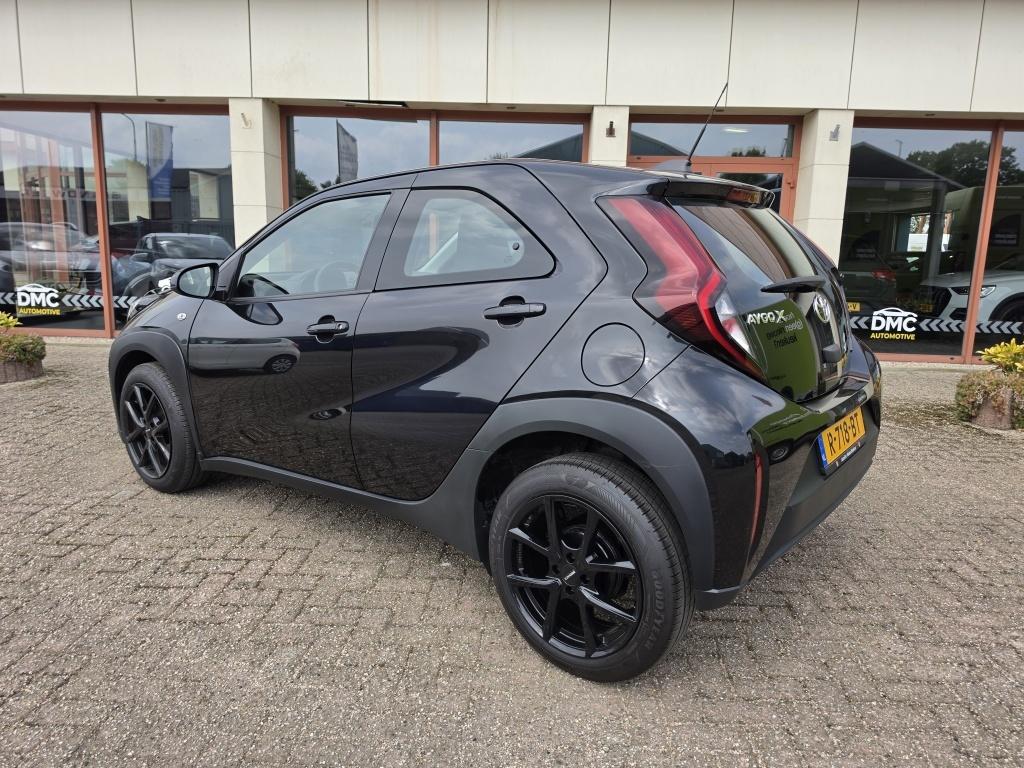 Toyota Aygo x 1.0 vvt-i mt play | adap cruise contr| nap | nieuwe velgen & 