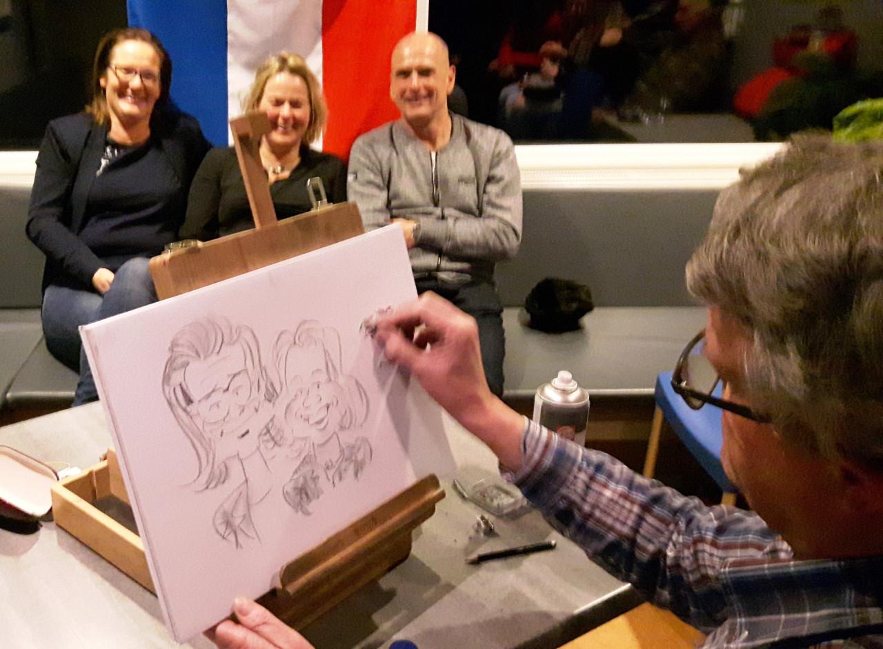 Leuk voor uw feest: laat karikaturen tekenen!