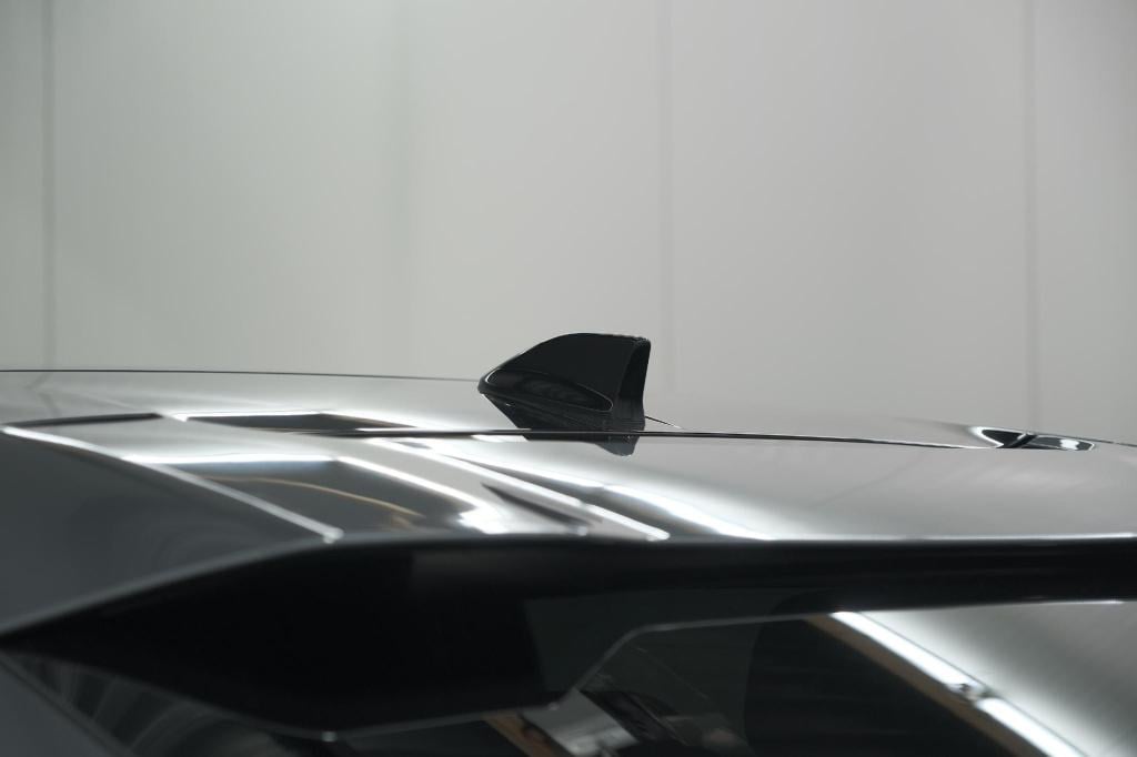 Renault Rafale 1.2 e-tech 4x4 plug-in hybrid 300 atelier alpine | panoramad