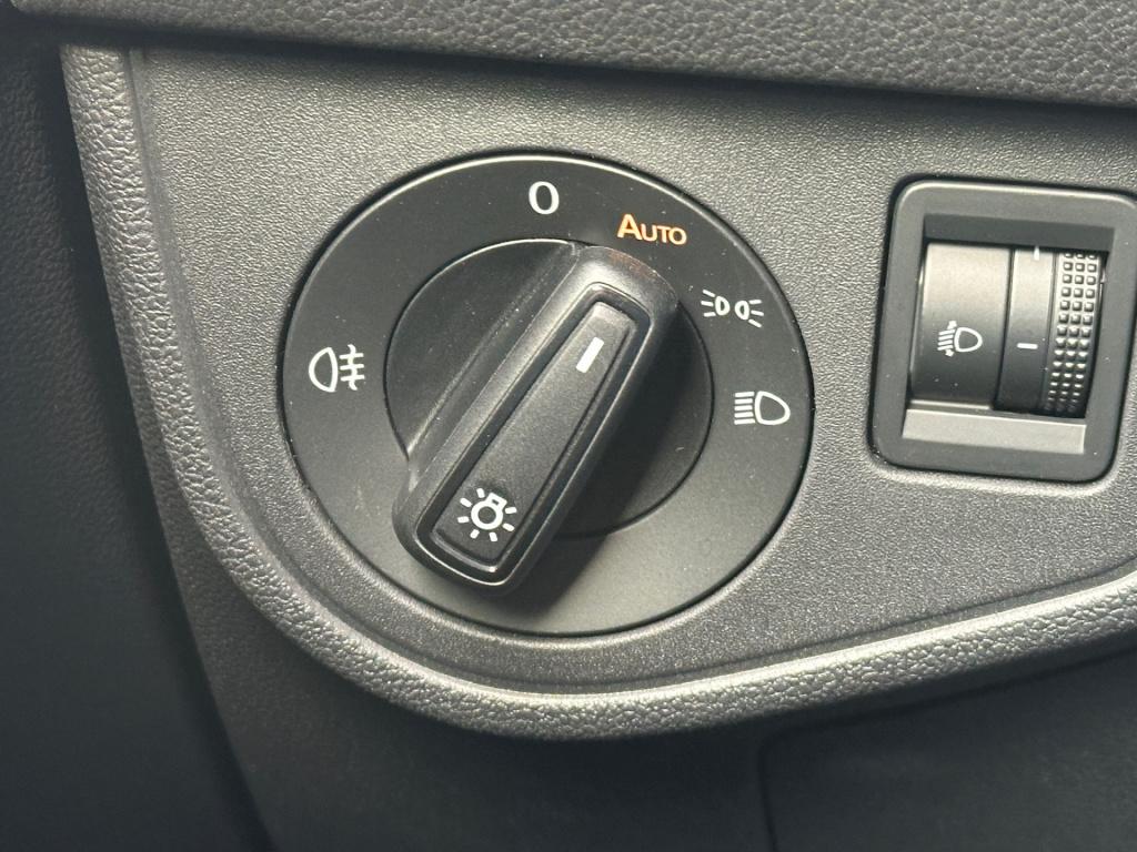 Volkswagen Polo 1.0 tsi life | climate | 4-season | stoelverwarming | carpl