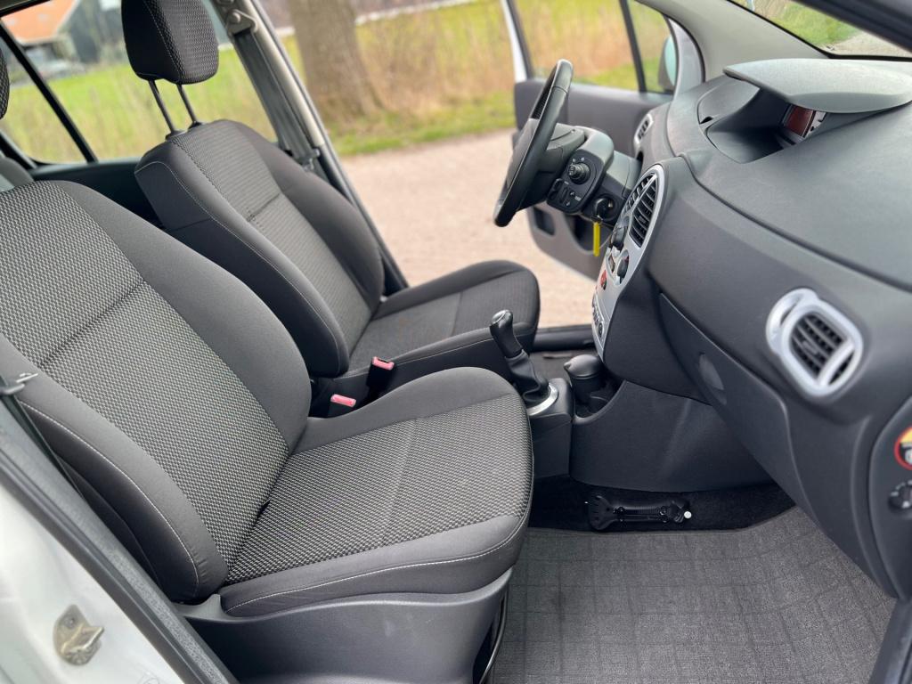 Renault Modus 1.2-16v dynamique // 28.000 km! // nap
