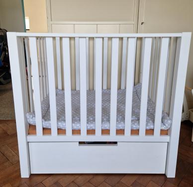 Witte box met lade