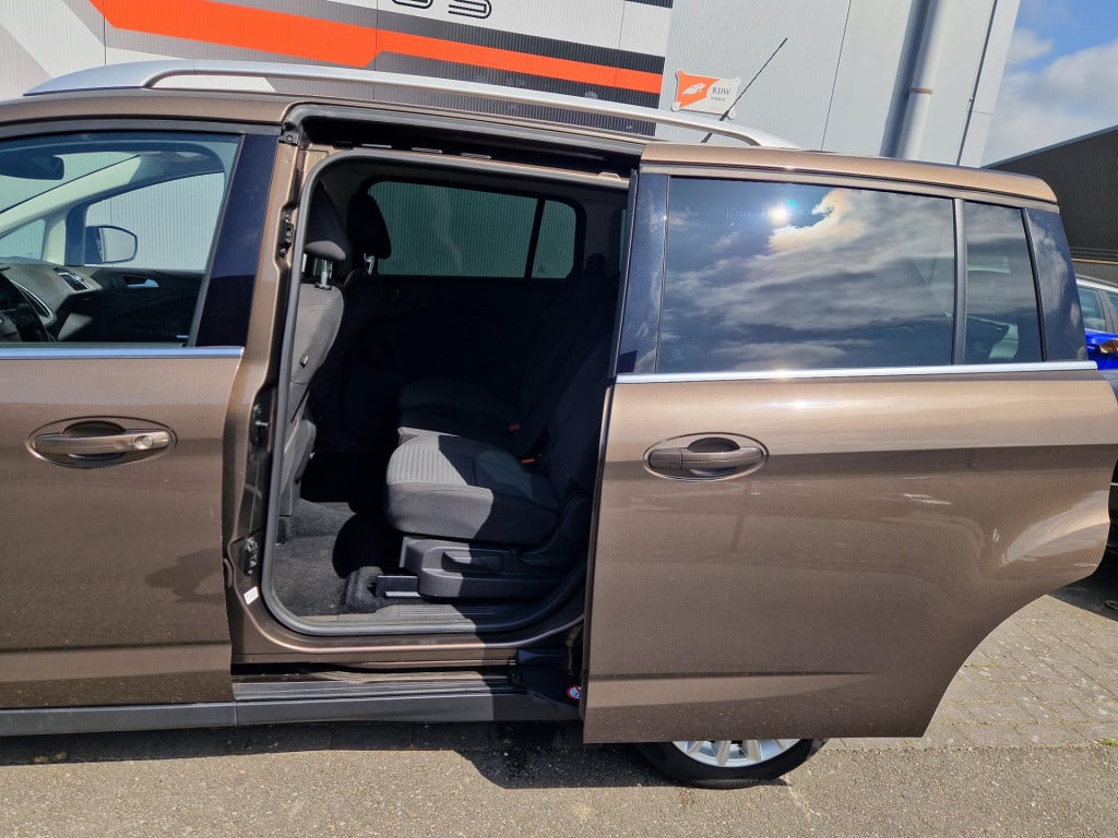 Ford Grand C-max 1.0 titanium