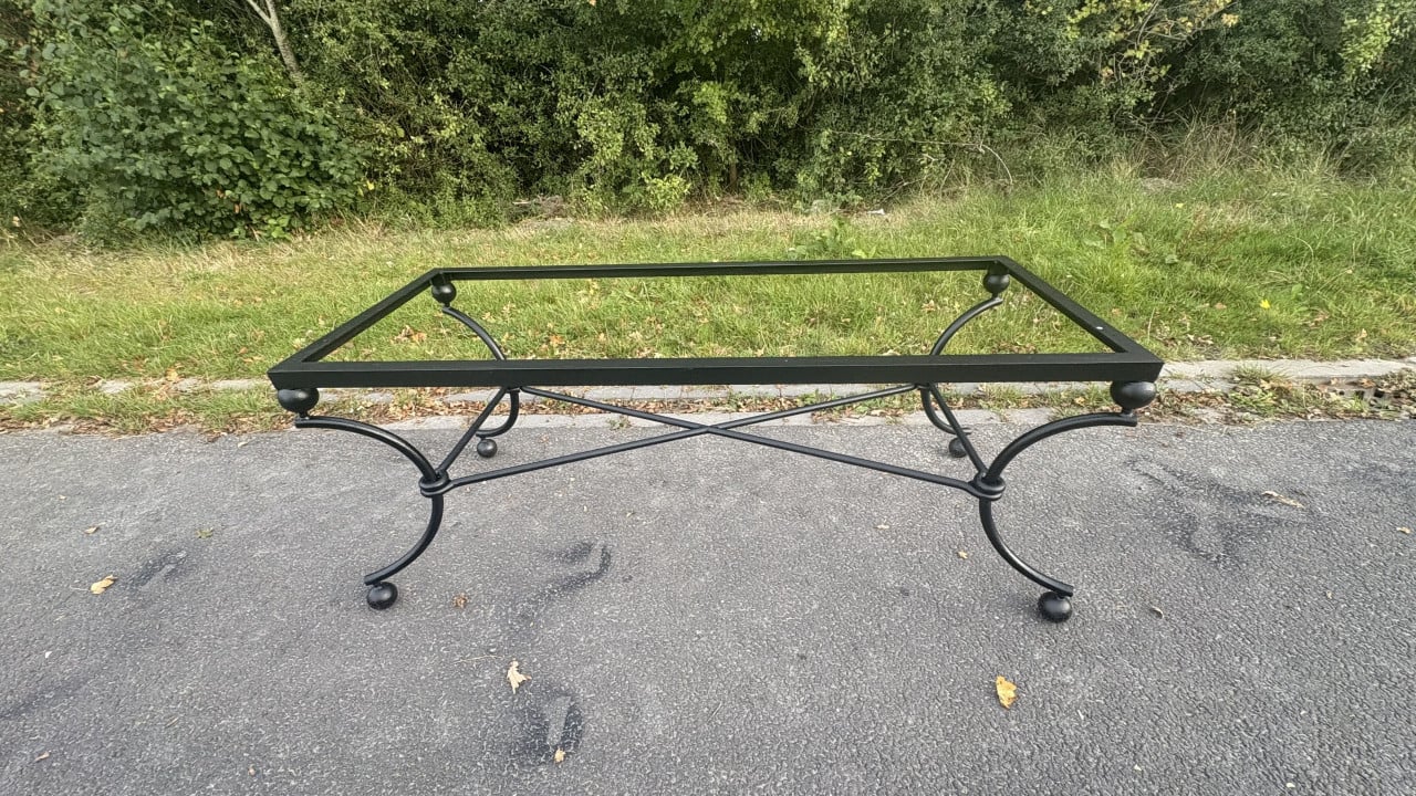 Binnen of buiten tafel met gietijzer onderstel