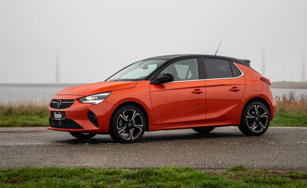 Opel Corsa 1.2 turbo automaat / carplay / camera / dealer auto