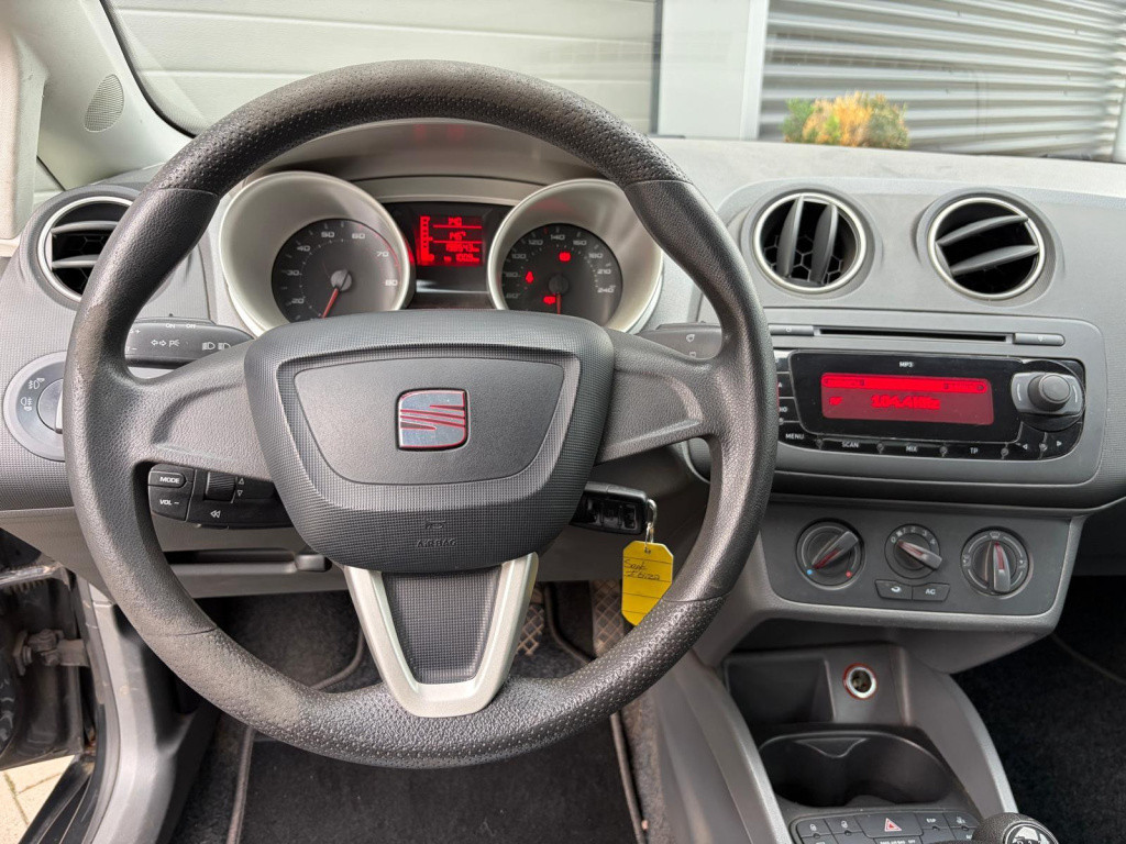 Seat Ibiza 1.4 stylance/cruise ctrl/airco/metallic/