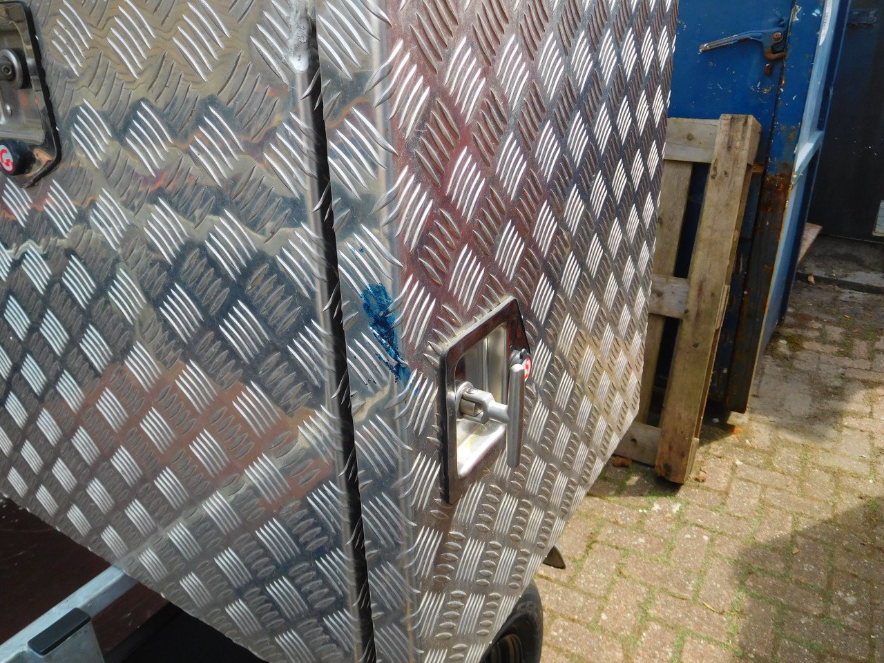 Aluminium kist