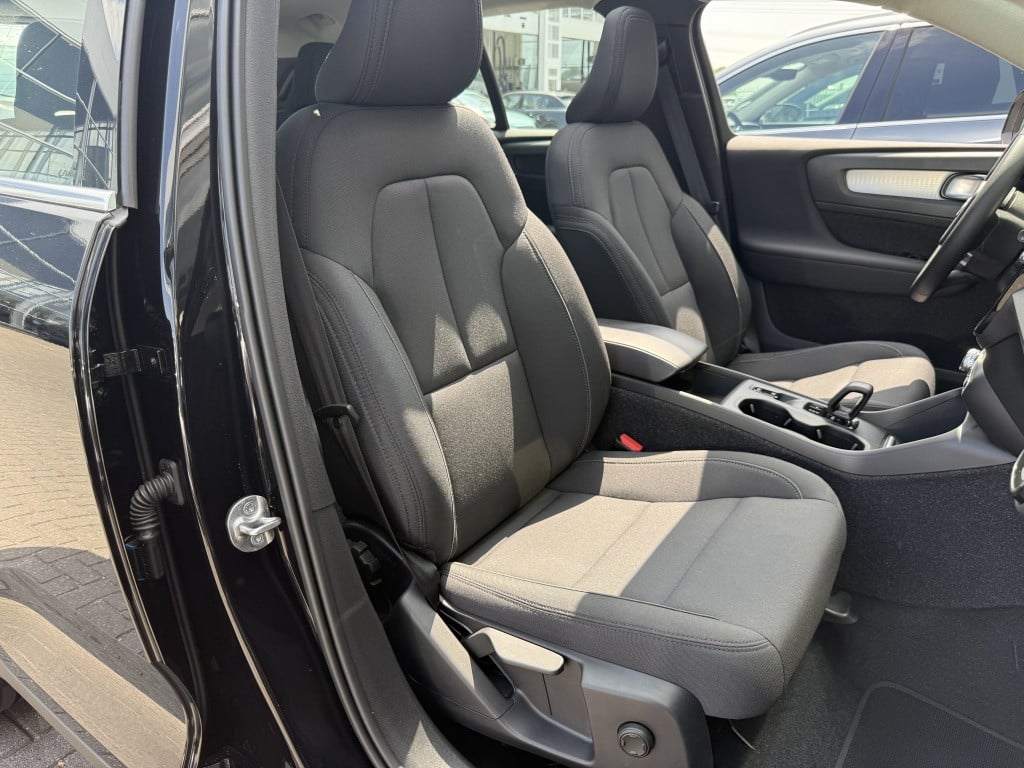 Volvo XC40 t4 211pk recharge inscription exp| panodak| camera| stoel+stuur.