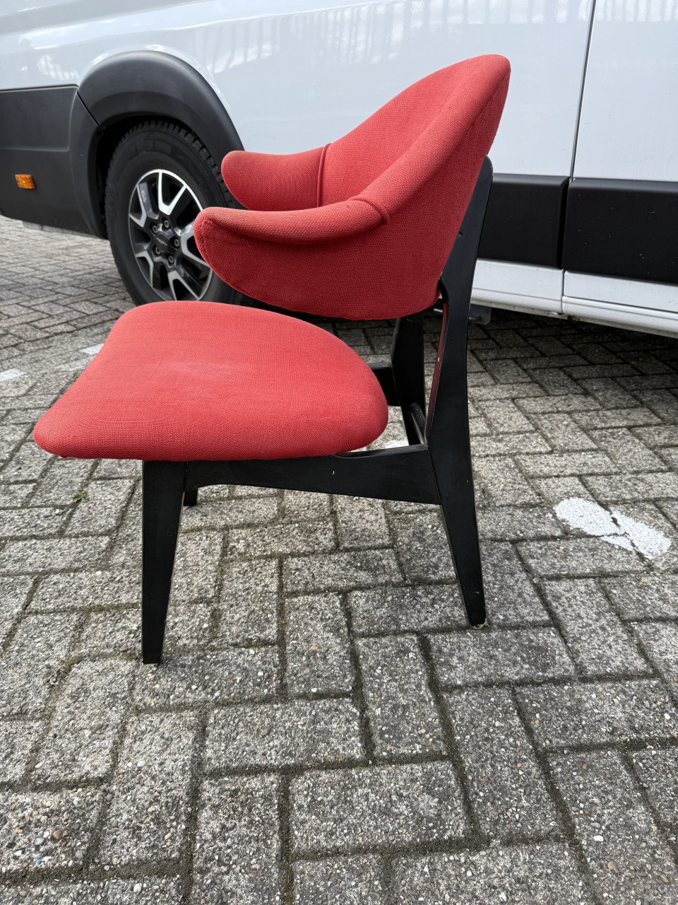 Vintage stoel / zetel / fauteuil ( shell chair / pinguïn)