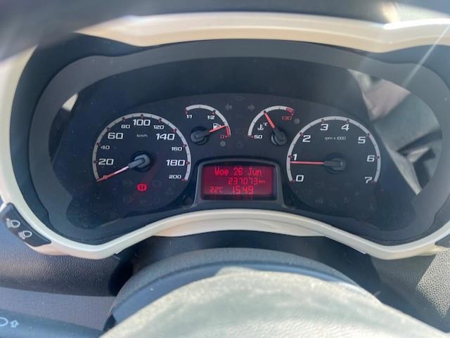 Ford KA 1.2 titanium