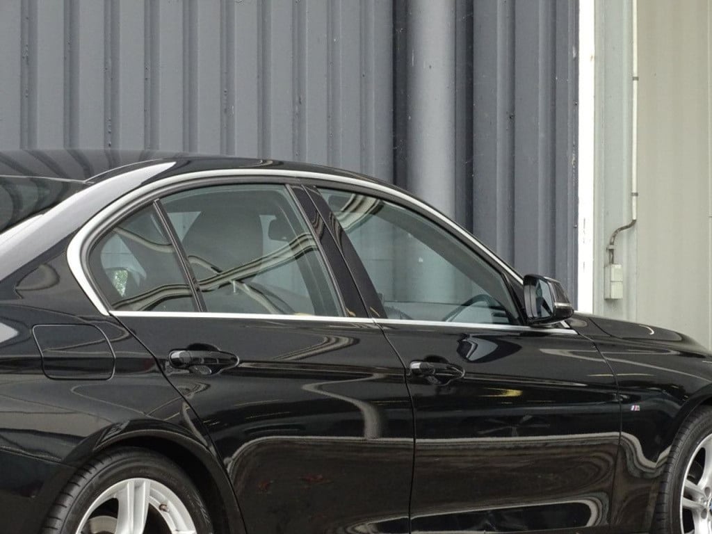 BMW 3-serie 318i m sport