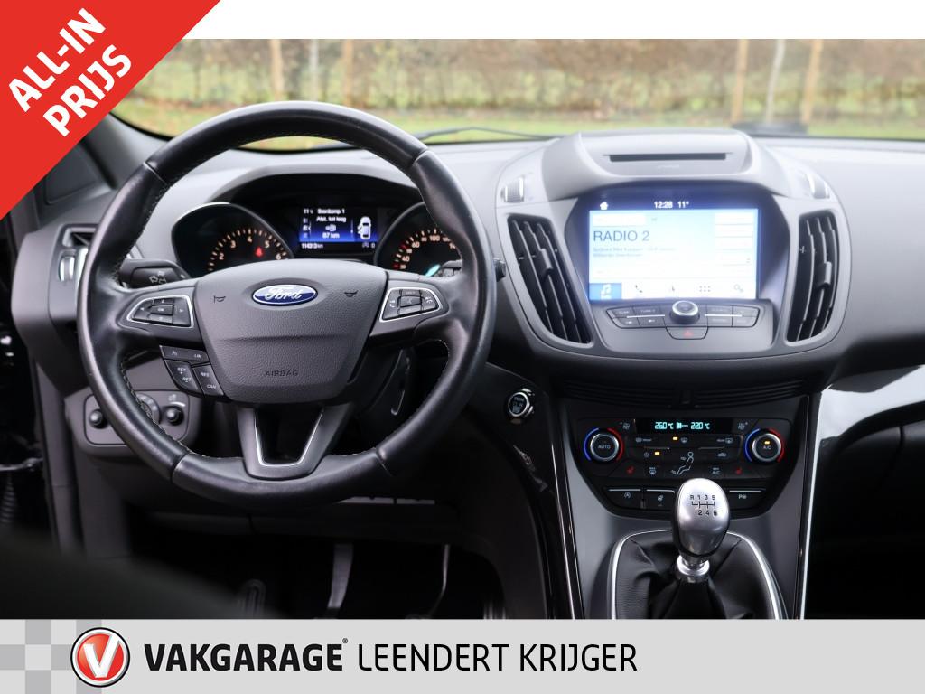Ford Kuga 1.5 ecoboost. st line |trekhaak|navigatie|camera