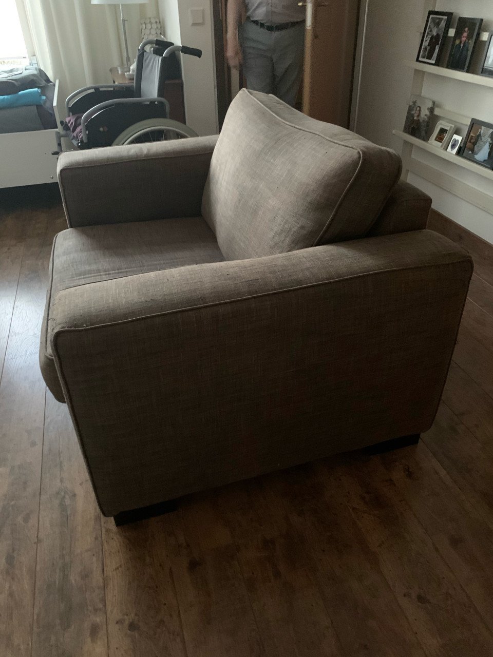 Bank loveseat