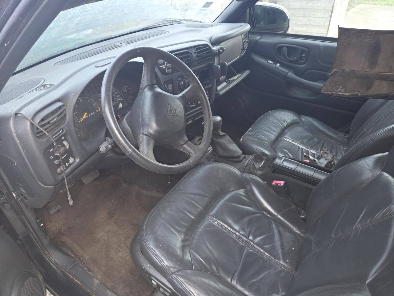 Chevrolet blazer voor onderdelen !