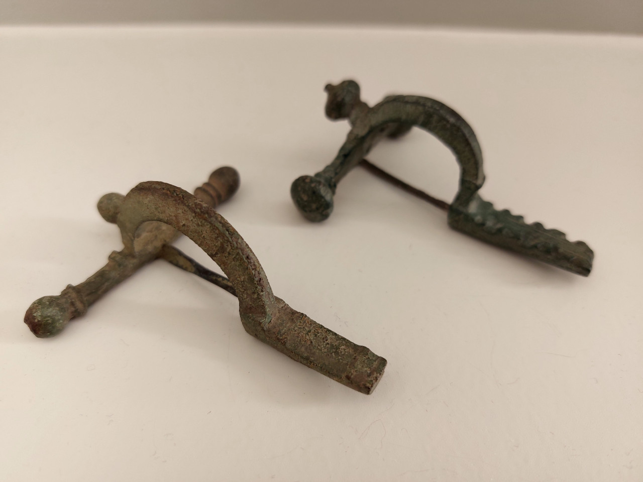 Kruisboogfibula 2 stuks