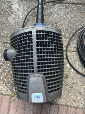 Te koop oase eco primium 16000 sterke en zuinige Vijverpomp