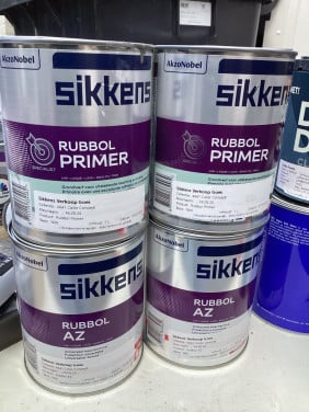 Rubbol primer,rubbol AZ  samen 4L grijs. Alles samen €48