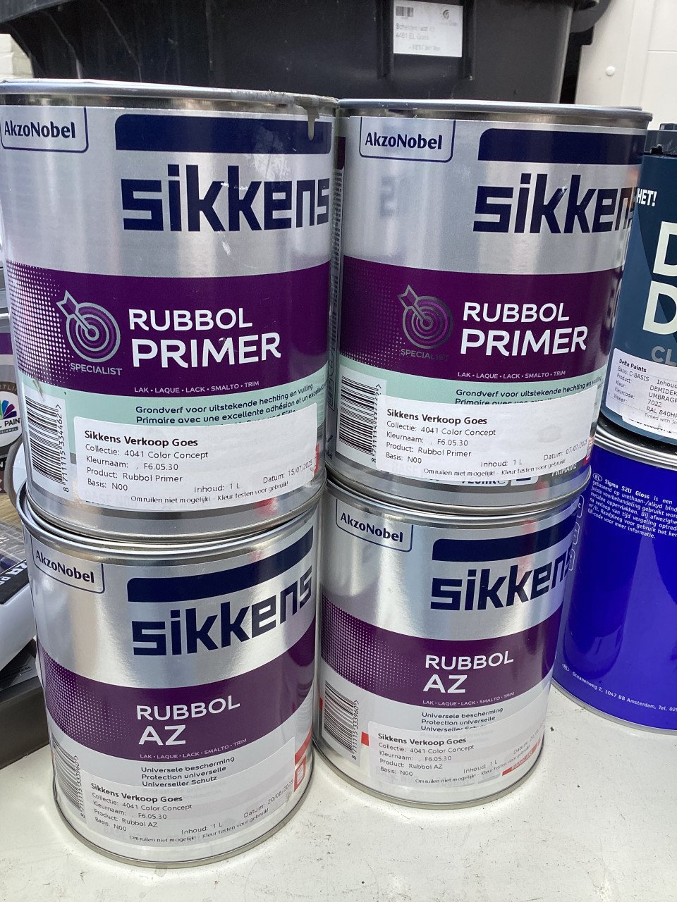 Rubbol primer,rubbol AZ  samen 4L grijs. Alles samen €48