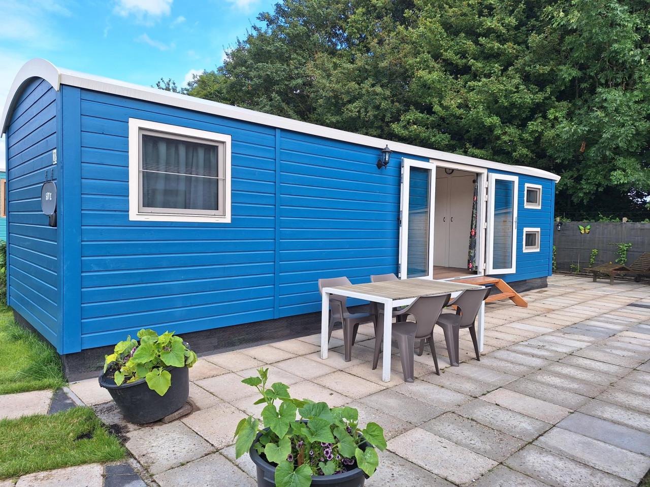 Te koop 2 recreatie woningen op eigen grond, vakantiepark Stelleplas