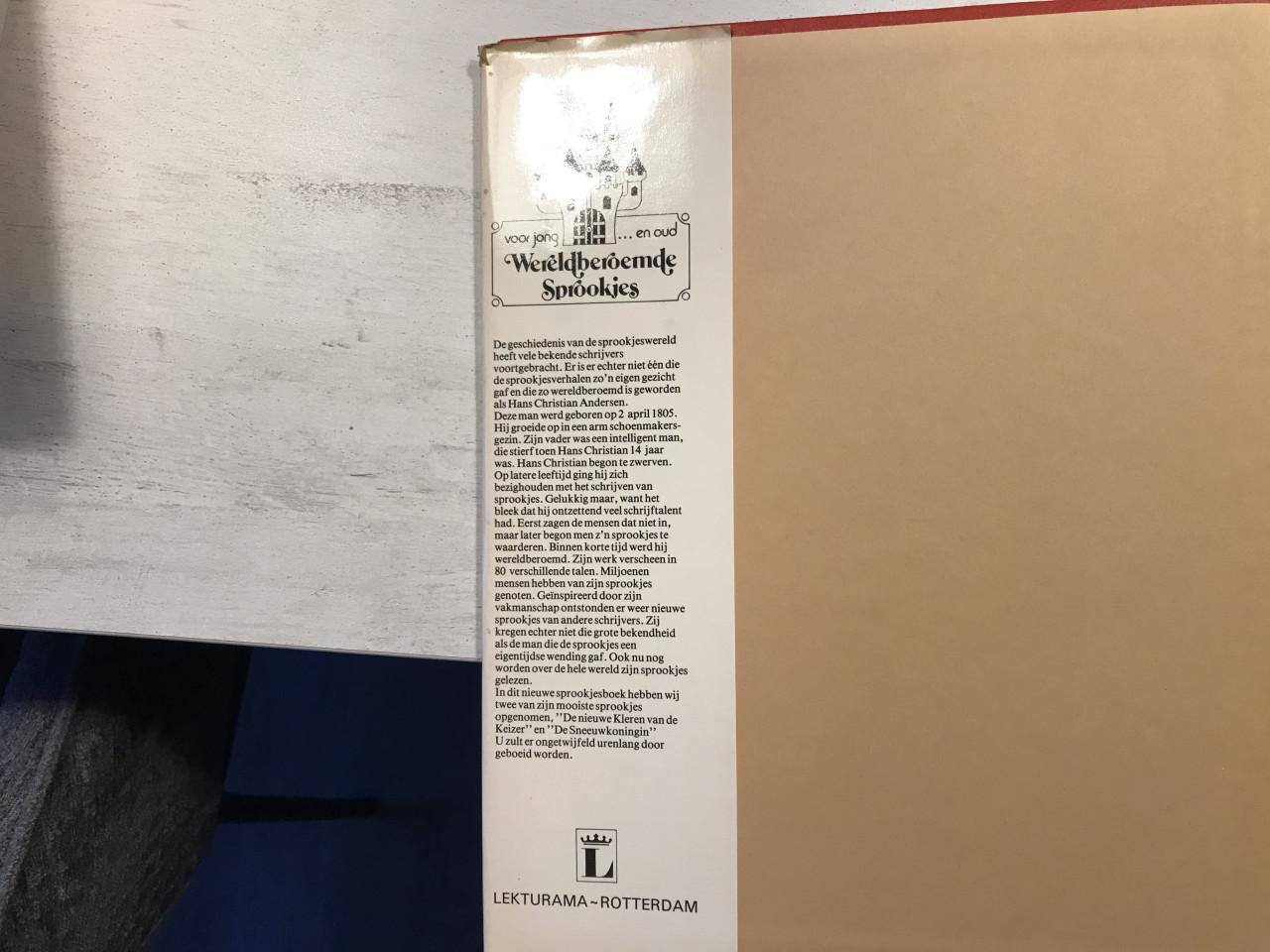 De nieuwe kleren van de Keizer ( sprookjes boek)