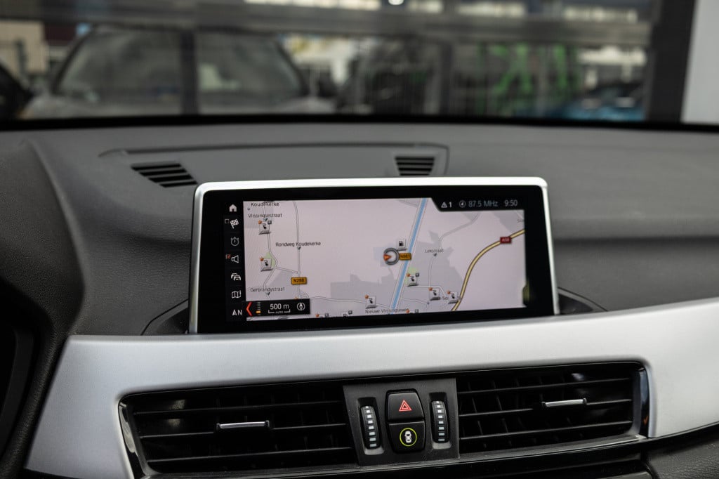 BMW X1 xdrive25e advantage ✅led✅nav✅lm