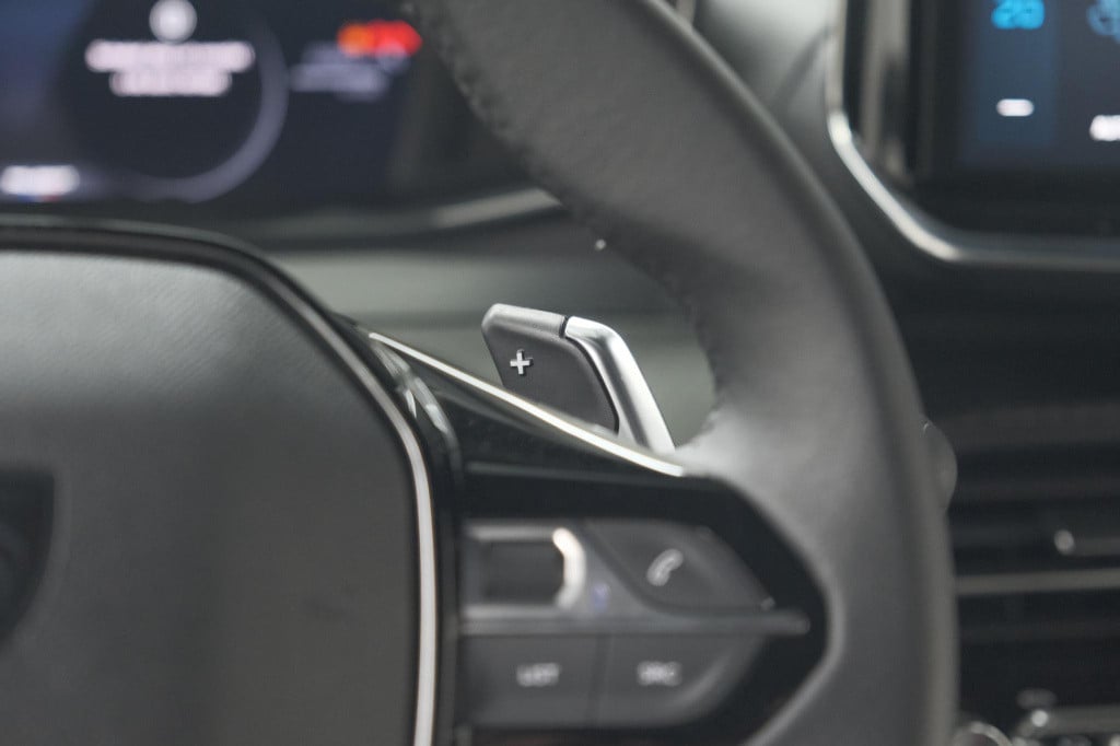Peugeot 2008 hybrid 136 e-dcs6 allure | 360 camera | adaptieve cruise contr