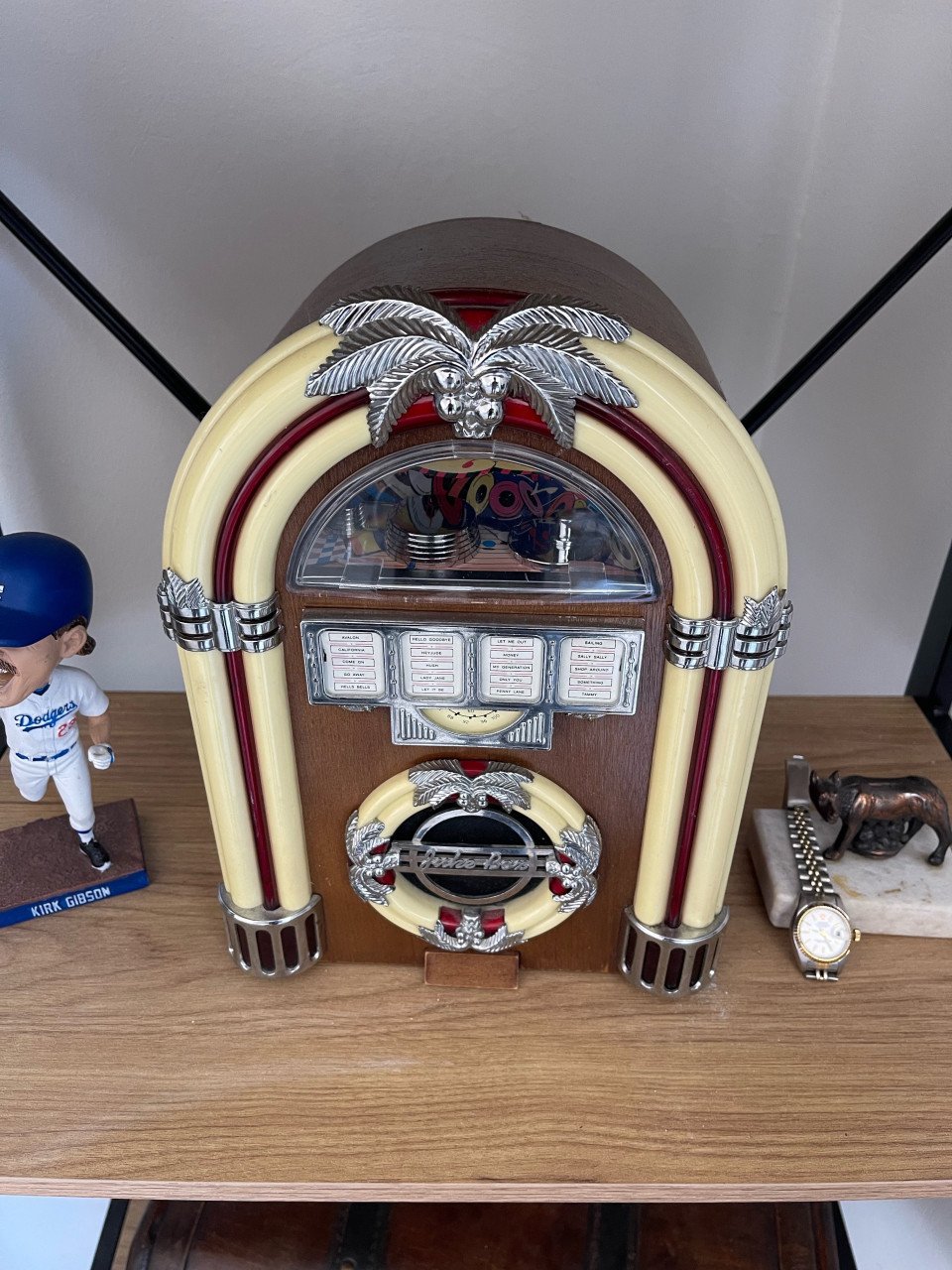 Mini jukebox