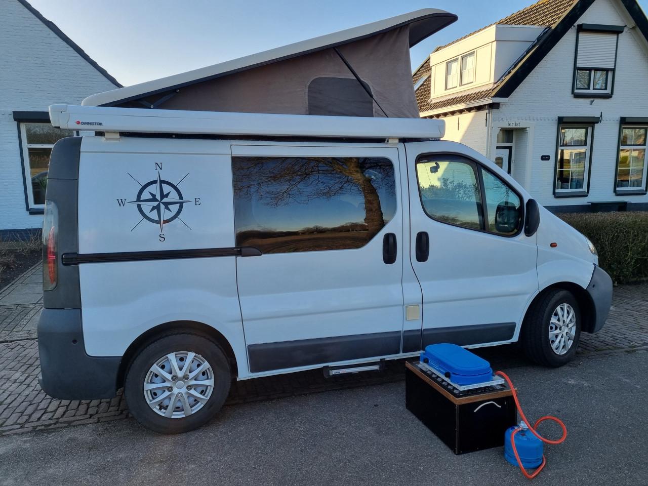 Opel vivaro 1.9 tdci Camperbus