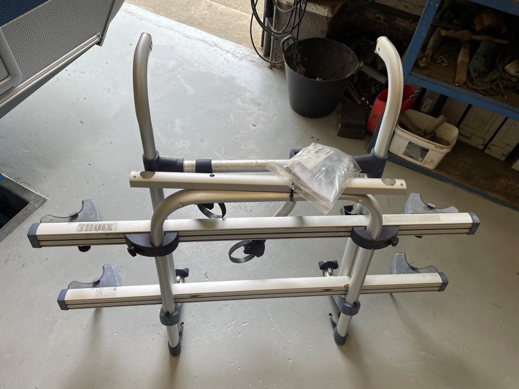 Thule fietsendrager achter