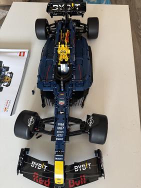 LEGO Red Bull (42206)