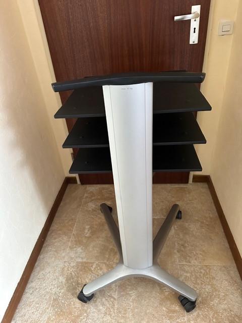 Wilkhahn trolley – 3 planken – max. 60 kg – goede staat