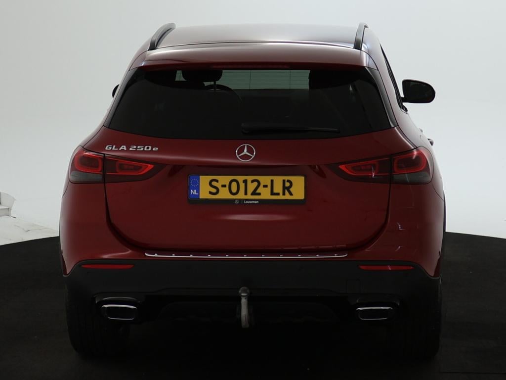 Mercedes-Benz Gla-klasse 250e business solution luxury line apple carplay |