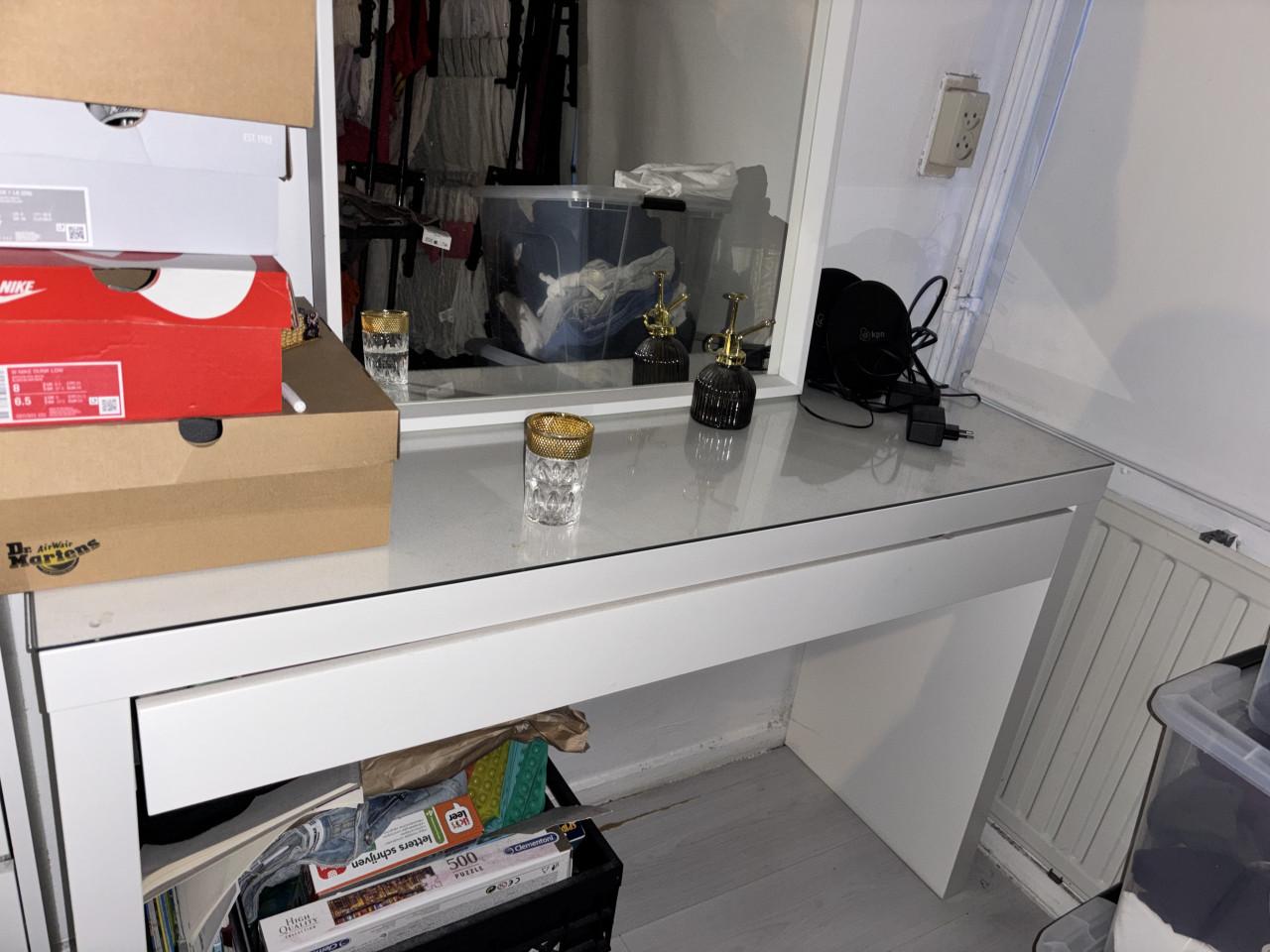 Make up tafel met spiegel