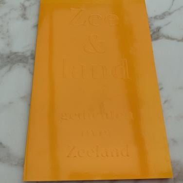 Zee en land   gedichten over zeeland.    Lou Vleugelhof