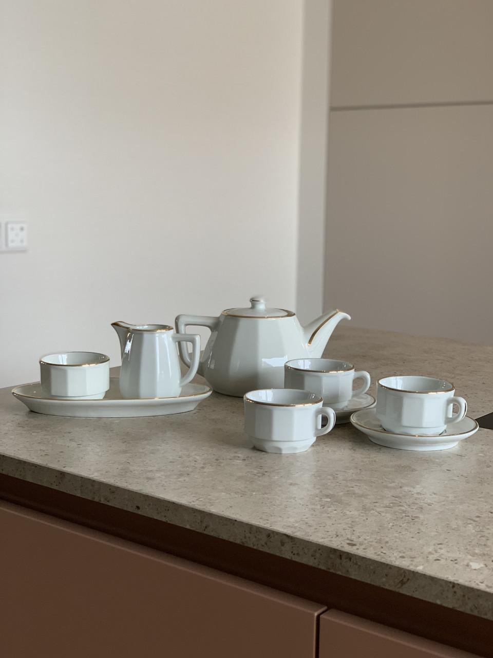 🤩Prachtig Wit Porseleinen Koffie-Serviessetje uit Frankrijk.APILCO.