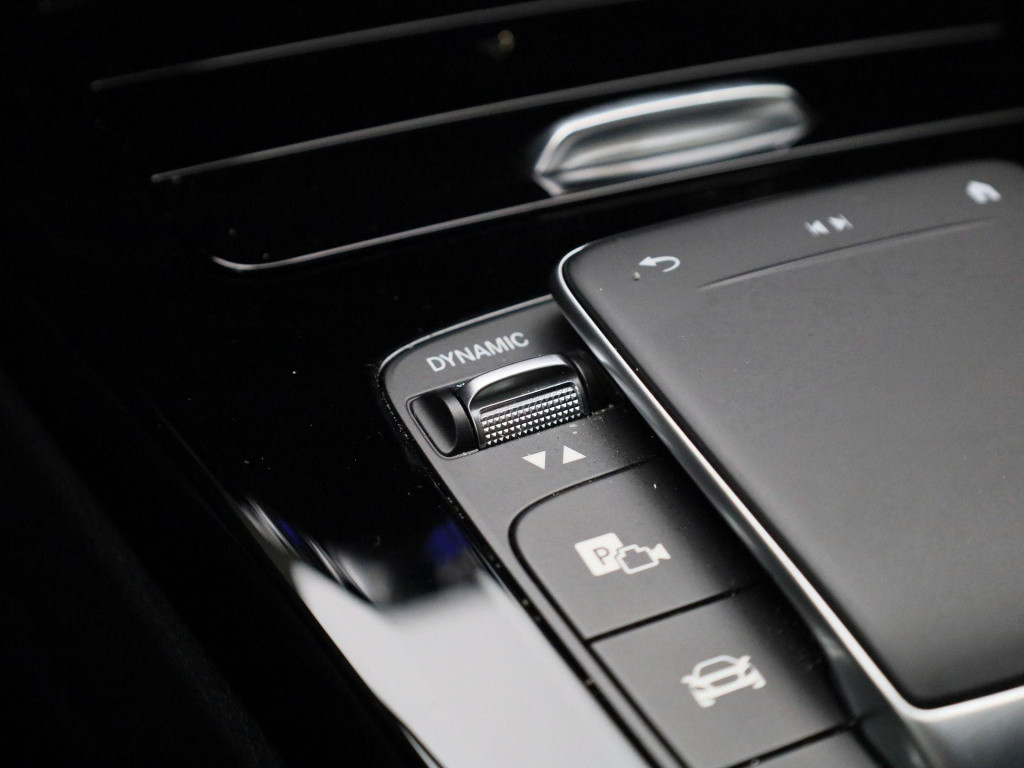 Mercedes-Benz Cla shooting brake 250 e amg line | automaat | stoel verwarmi