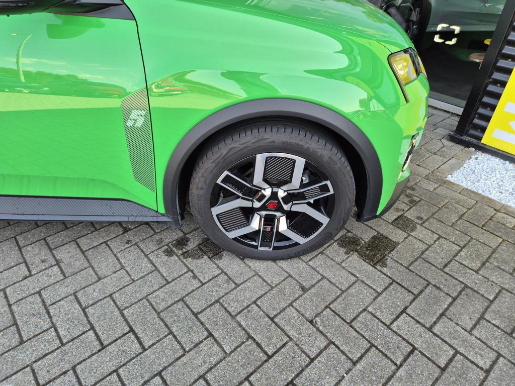 Renault 5 comfort range techno 52 kwh pack winter, v2g, navigatie, apple/an