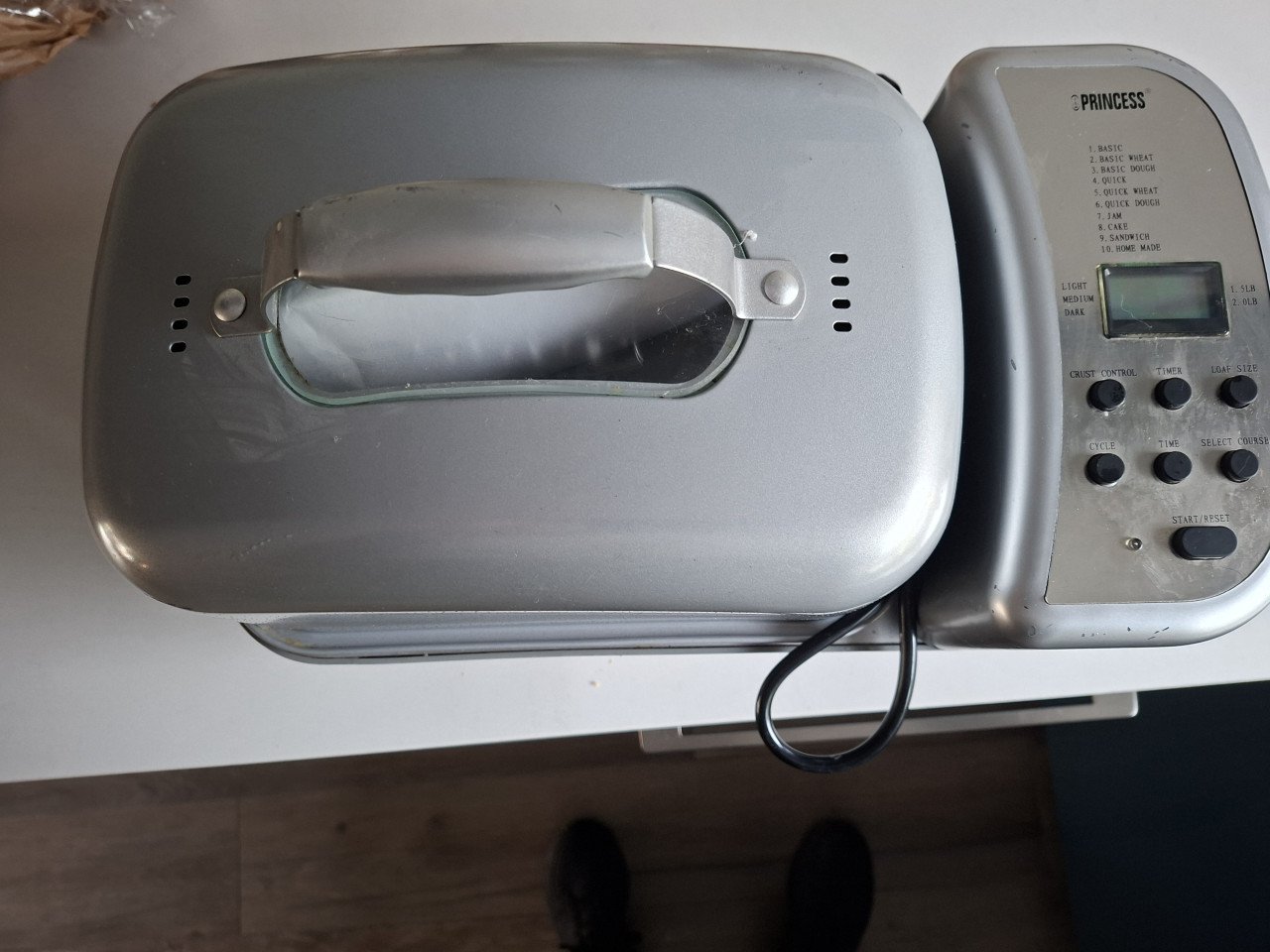 Broodbak machine