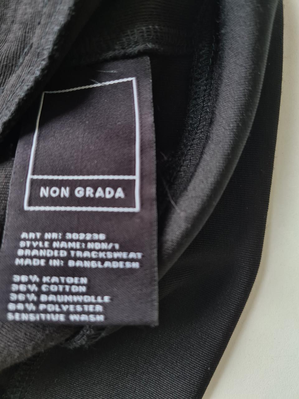 Zwart - ecru wit vest vsn van Non Grada Maat XL