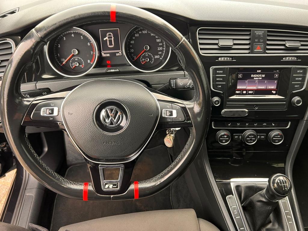 Volkswagen Golf 1.4 tsi highline