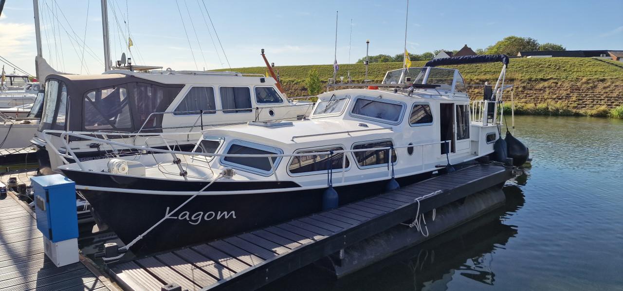 Motorboot 10 meter (Rijo kruiser)